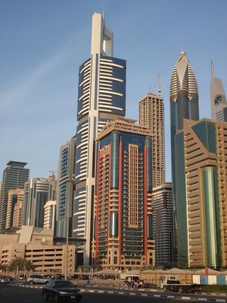 Дубай отменя 217 строителни проекта