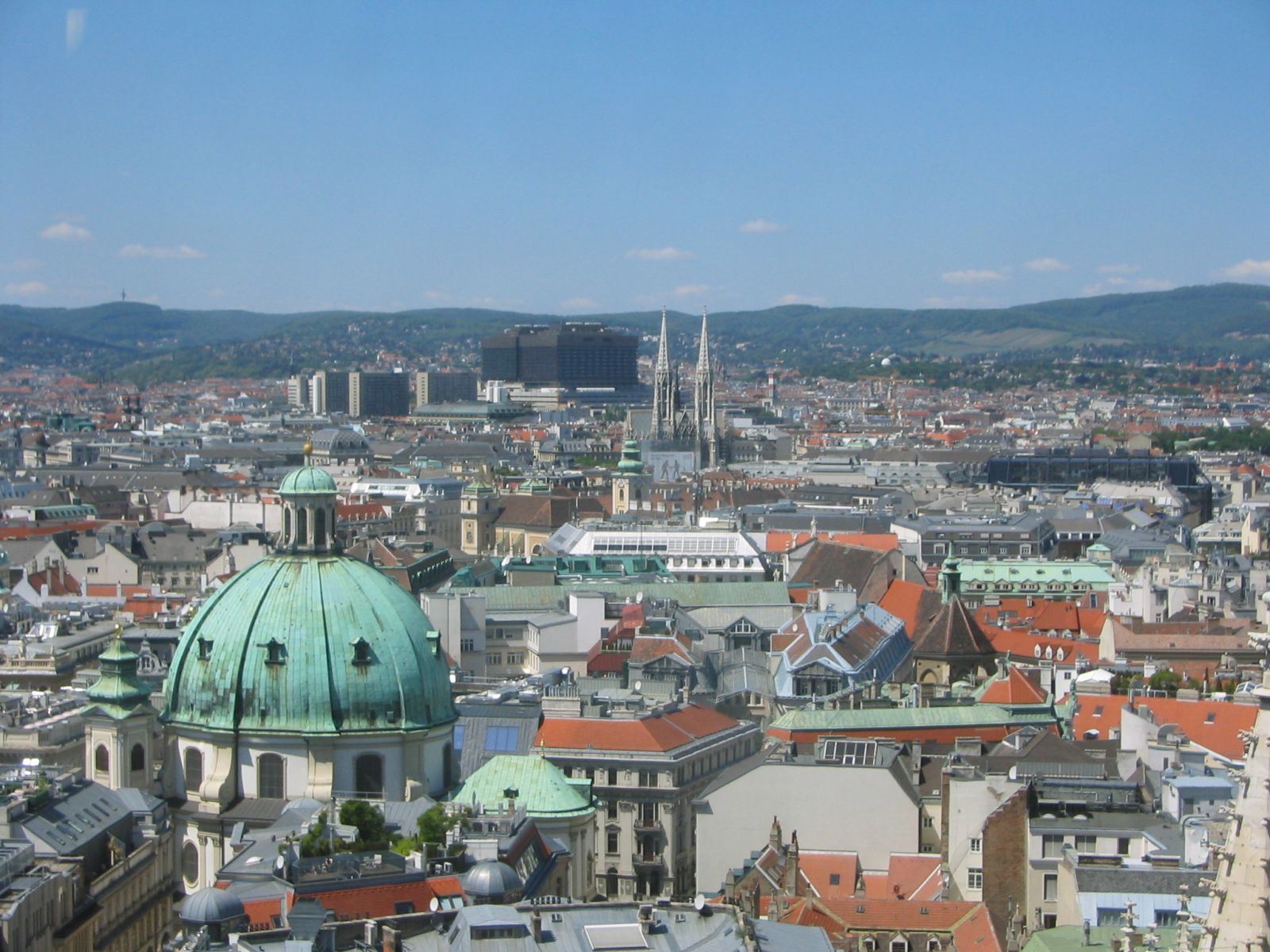 Виена води класацията с най-добро качество на живот в света
