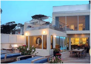 Джим Кери продал къщата си на плажа в Малибу за $ 13.40 милиона